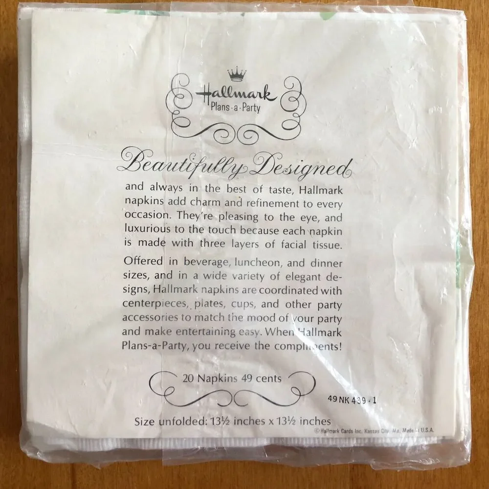 VINTAGE NEW Hallmark Paper Napkins Set of 2 Dinner Cocktail Bridal Wedding Dove